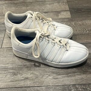 K Swiss classic VN leather sneaker size 11